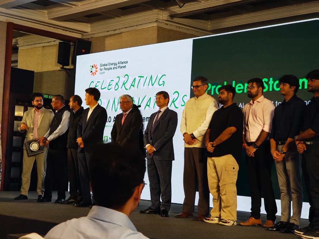 Nitish Kapoor recognised at GEAPP Celebrating Innovators for the ENTICE 2.0 win at Flock Energy